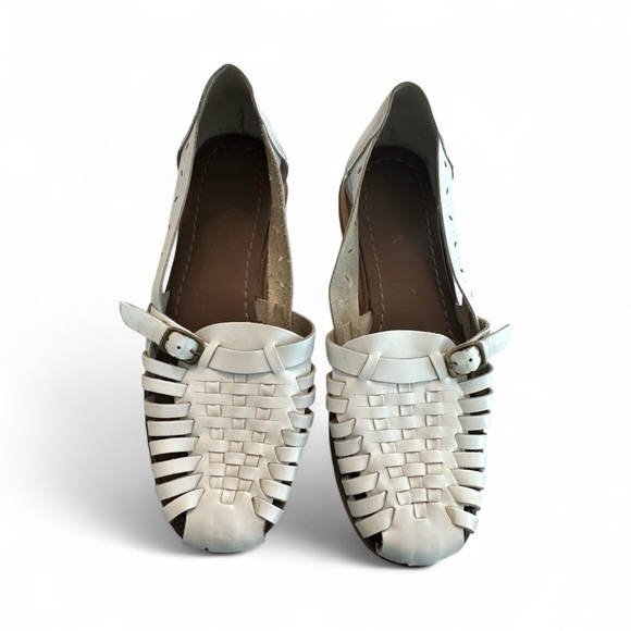 Vtg 90s Ladies White Leather Huaraches Sandal Flat Slip Ons Made In Brazil Sz 7 - Picture 1 of 8